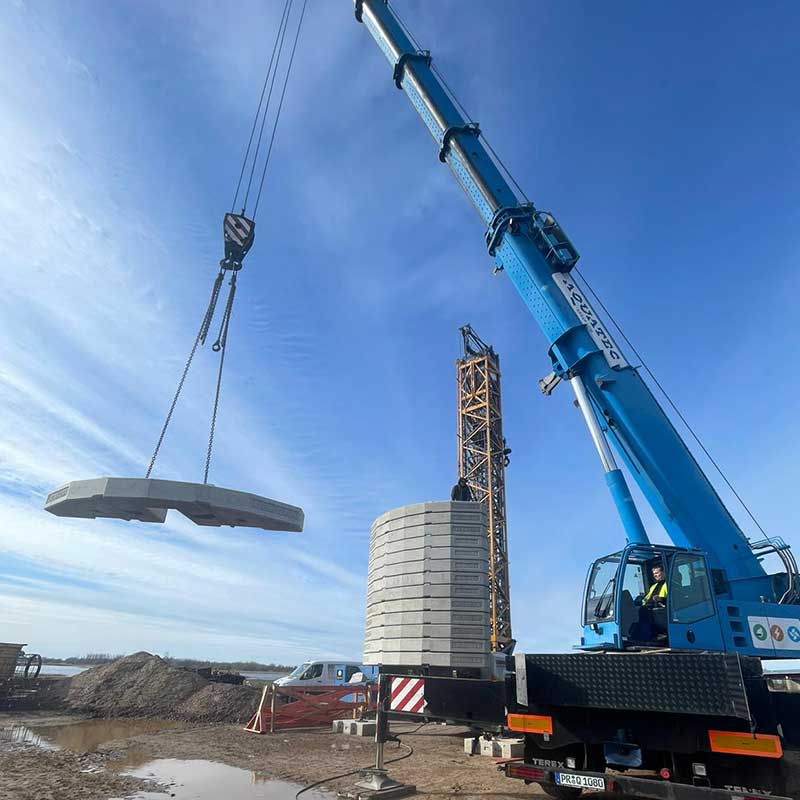 Schwan-Geruestbau-Referenzen-Elbbruecke-Wittenberge